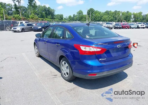 2012 Ford Focus S from USA, damaged, VIN 1FAHP3E23CL230876